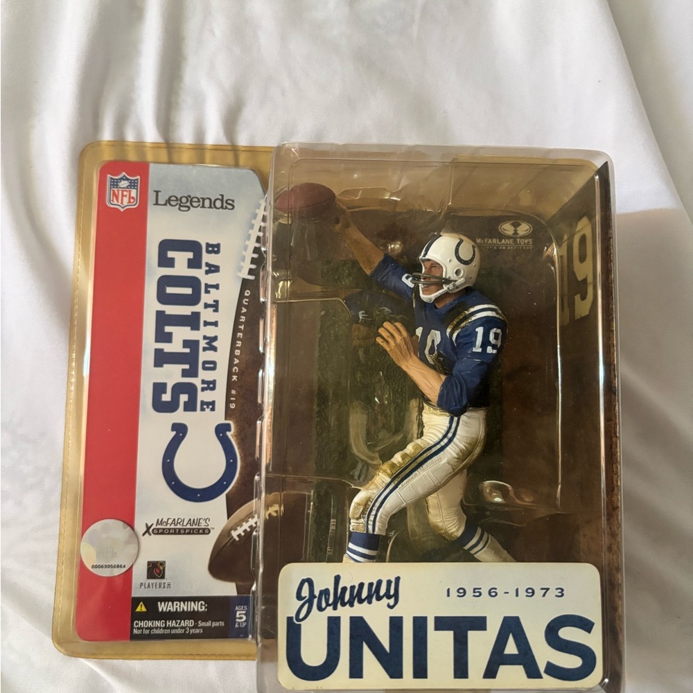 NFL Johnny Unitas Baltimore Colts Collectable Action Figure NIP